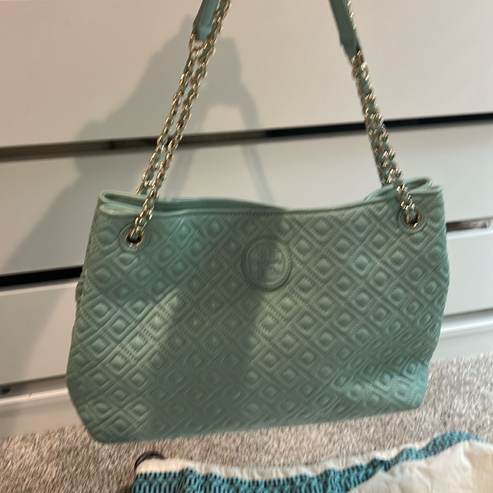 Tory Burch Quilted Handbag - Picture 3 of 9
